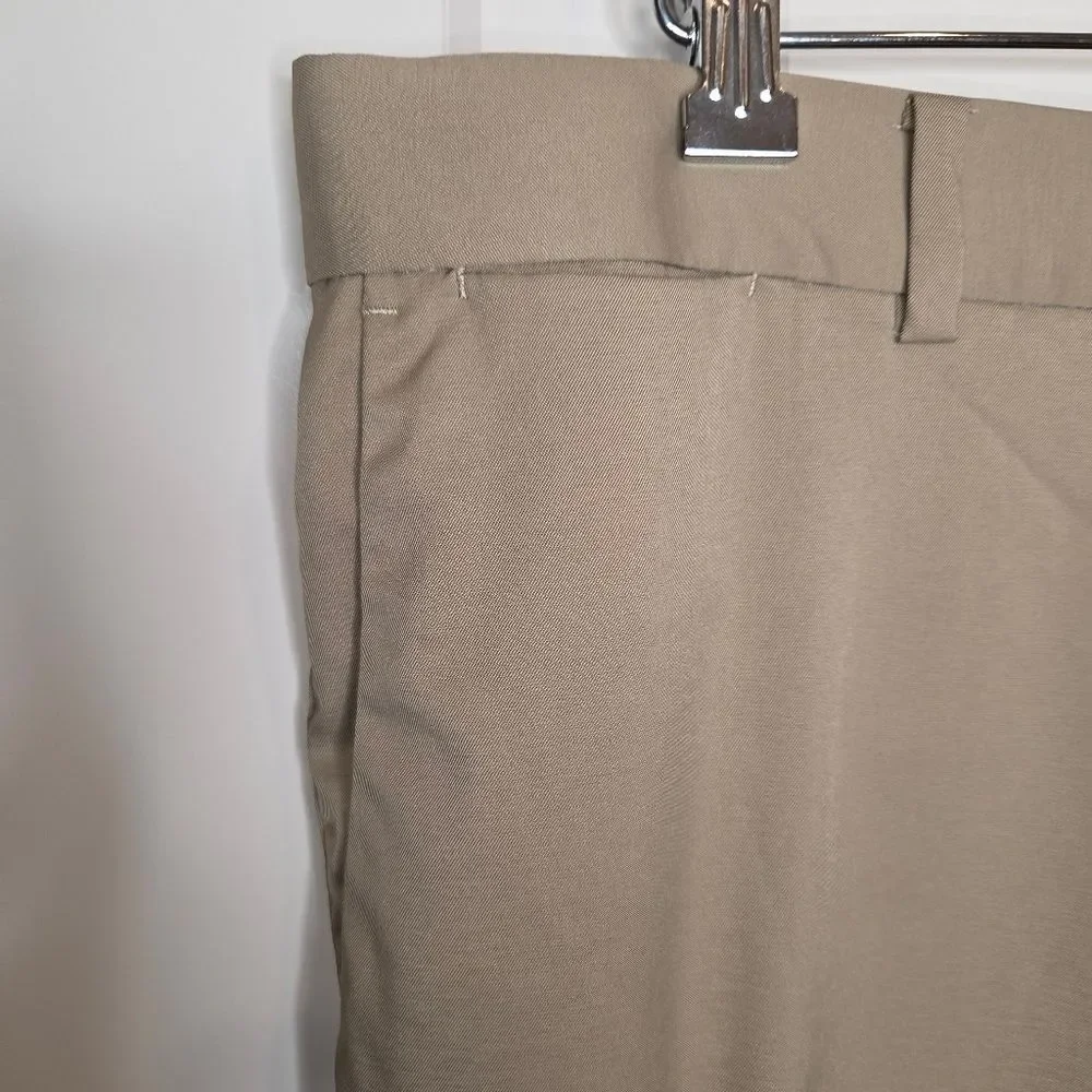 Nike Flex Core Standard Fit Golf Pants BV6065-247 Khaki Men's Size 36 x 32